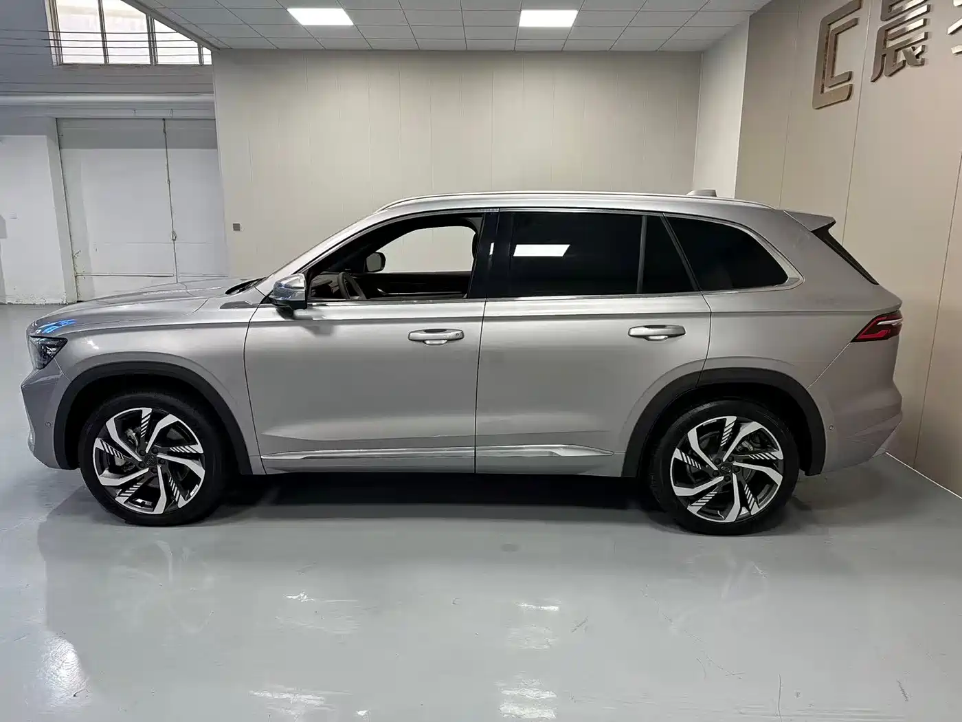 GEELY AUTOMOBILE XINGYUE L