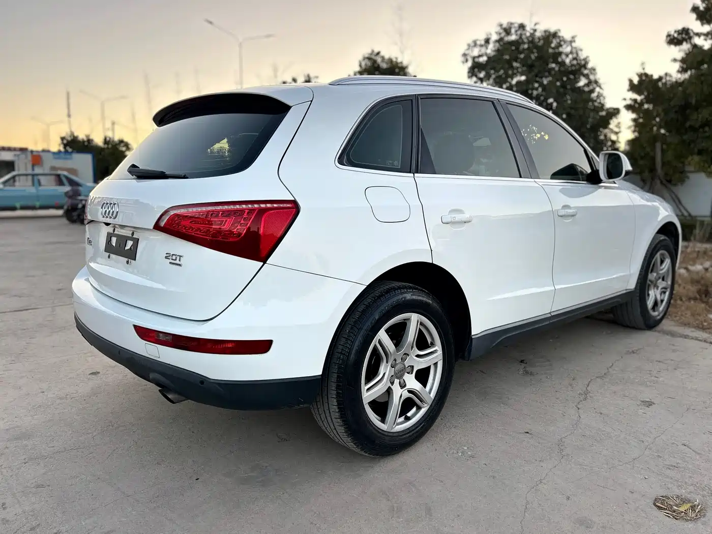 Audi Q5 2010 2.0TFSI Progressive фото 7