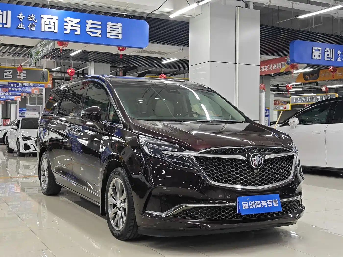 Buick GL8 2021 Avenir Aivia 6-Seater Elite Edition фото 3