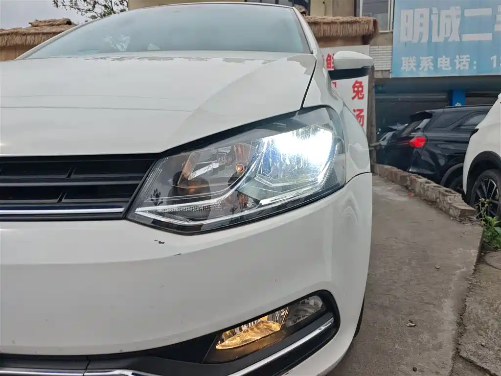 Volkswagen Polo 2018 1.5L Auto Comfort фото 24