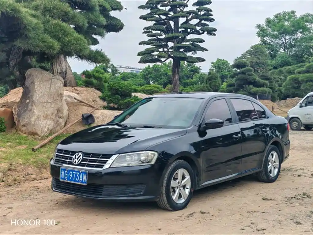 Volkswagen Lavida 2013 Facelift Classic 1.6L Automatic Trend