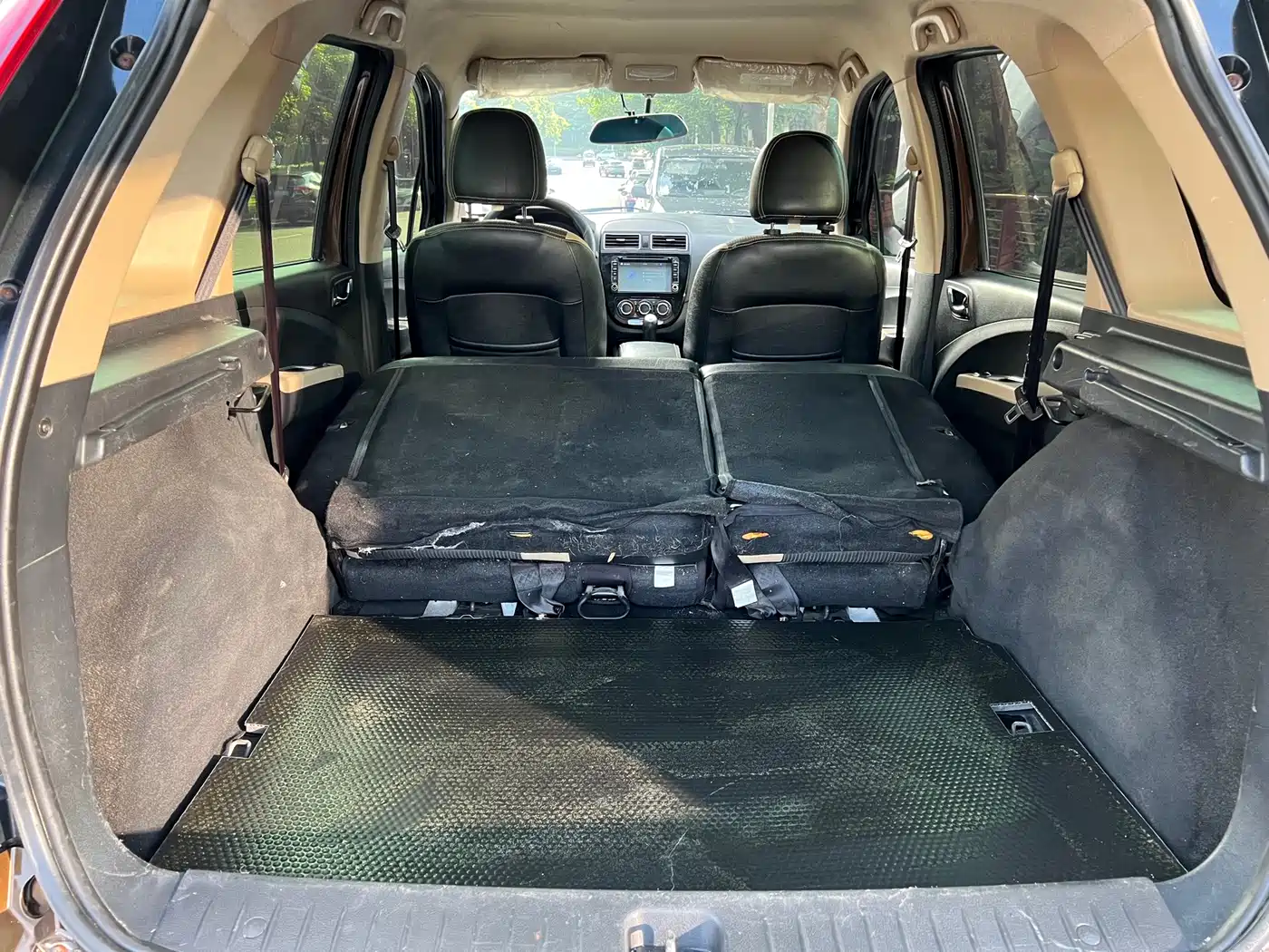 Dongfeng Fengxing Joyear X3 2015 2015 1.5L Comfort Model