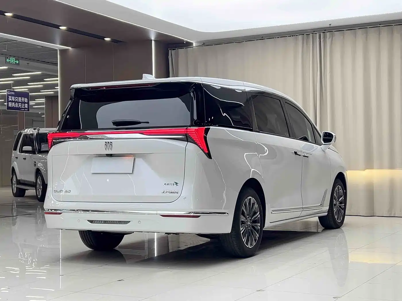 Buick GL8 2025 Model Landglory Smart Edition фото 8