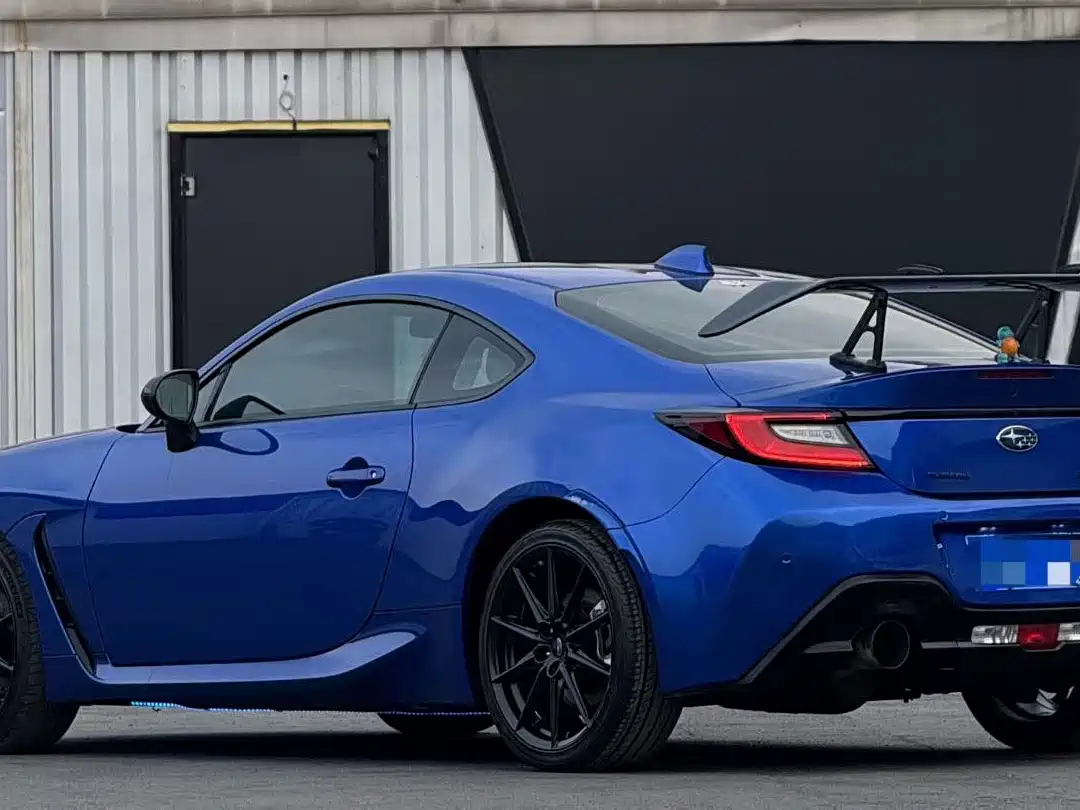 SUBARU BRZ