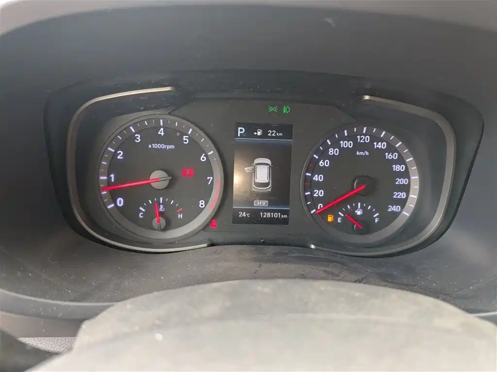 Hyundai Beijing Hyundai ix35 2018 2.0L Automatic 2WD Zhiyong·Enjoyment Edition фото 12