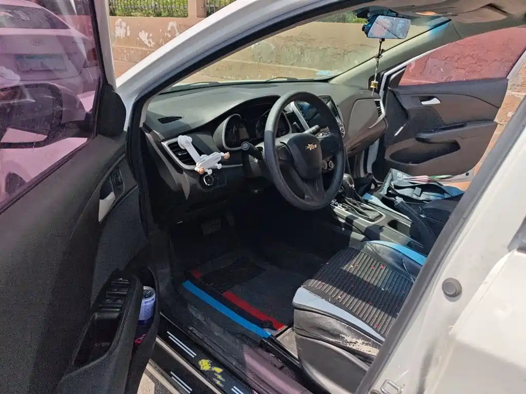 Chevrolet Cavalier 2018 320 Auto Enjoy Sunroof Edition фото 14