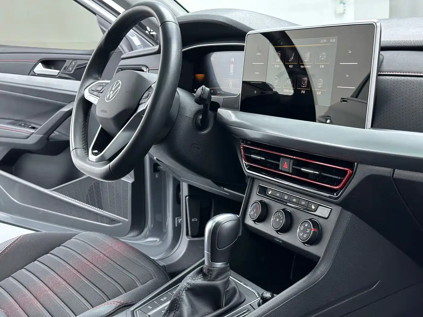 Volkswagen Lavida 2023 280TSI DSG Starlight Comfort Edition фото 9