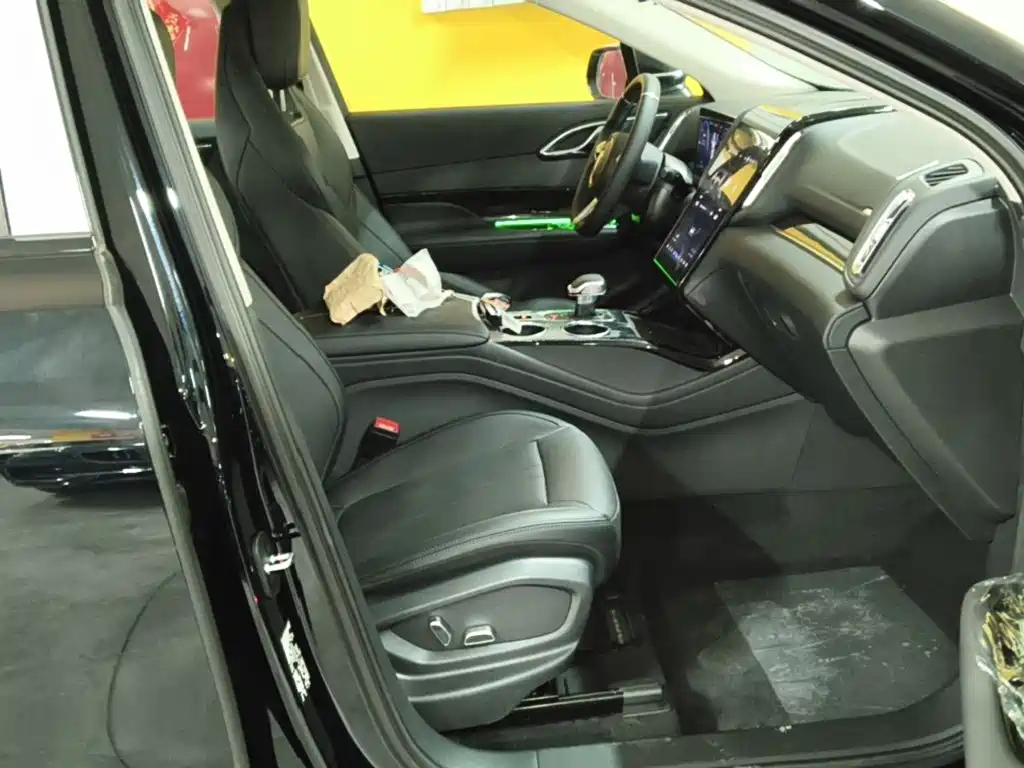 Hongqi HS3 PHEV 2026 2024 PHEV 115km Power Edition