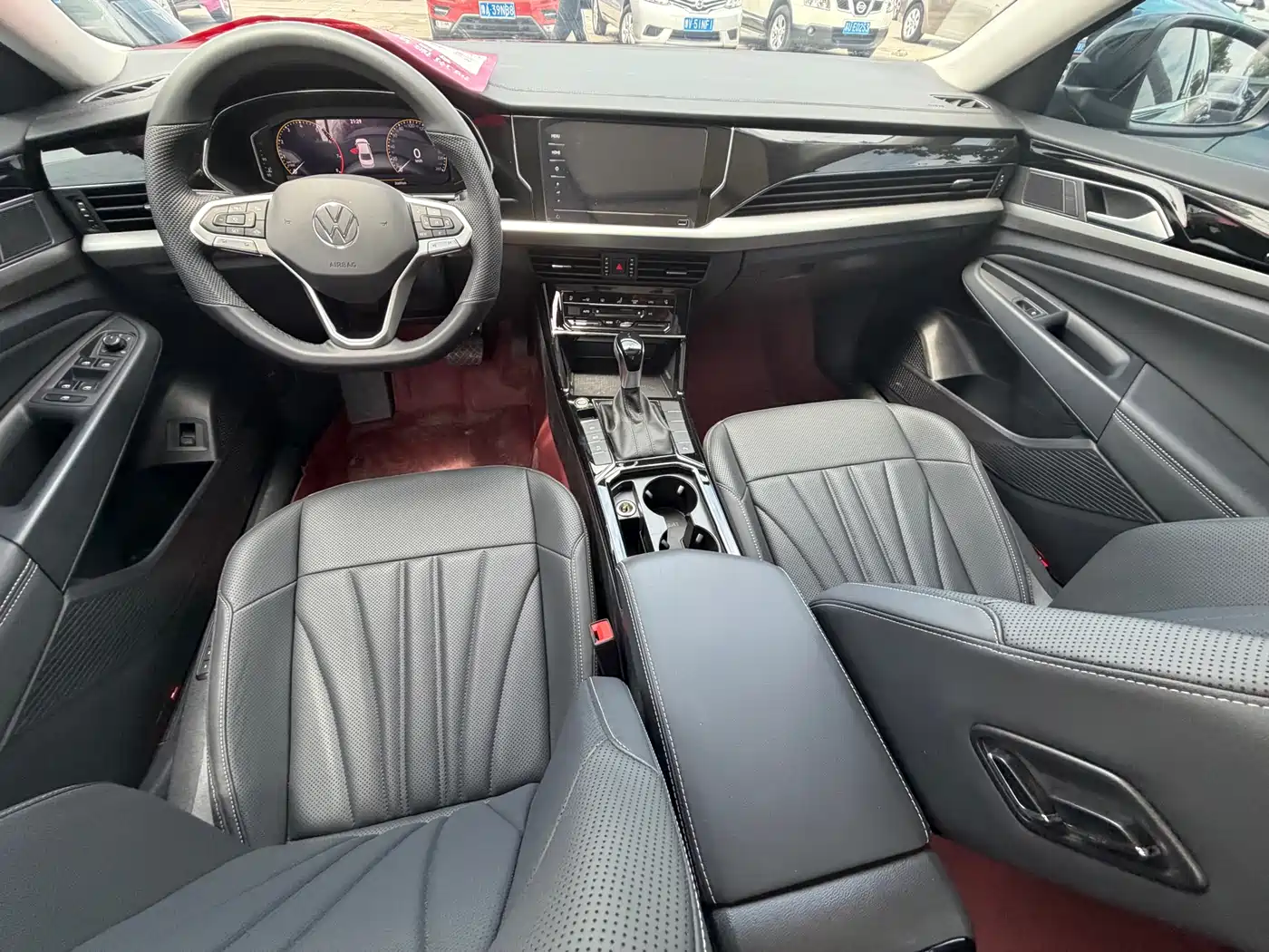 VOLKSWAGEN PASSAT