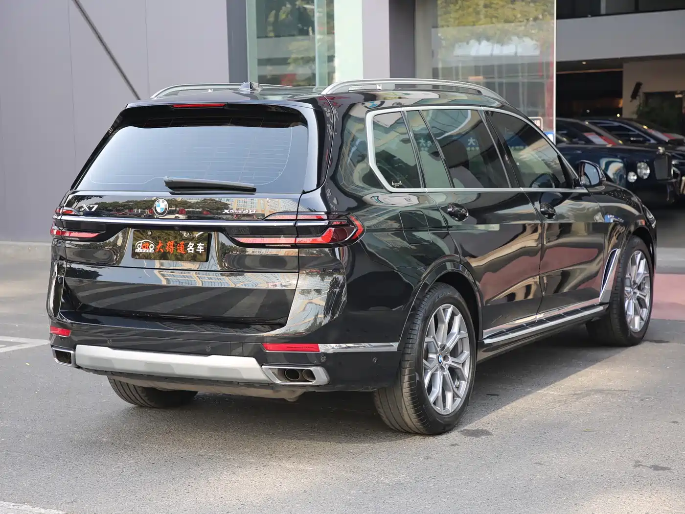 BMW X7 2023 xDrive40i Leading Luxury Package фото 18