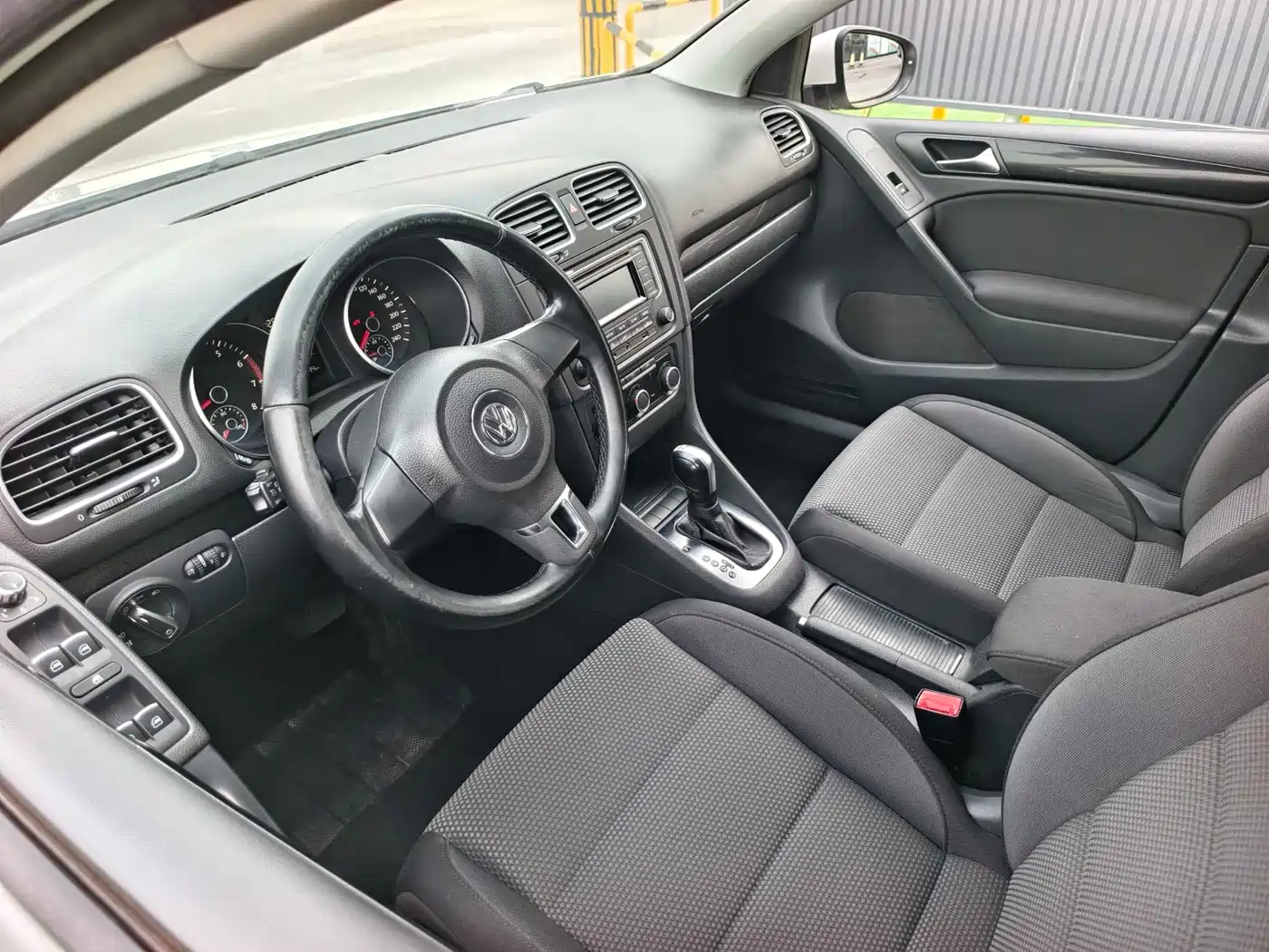 Volkswagen Golf 2012 1.4TSI Automatic Comfort фото 10