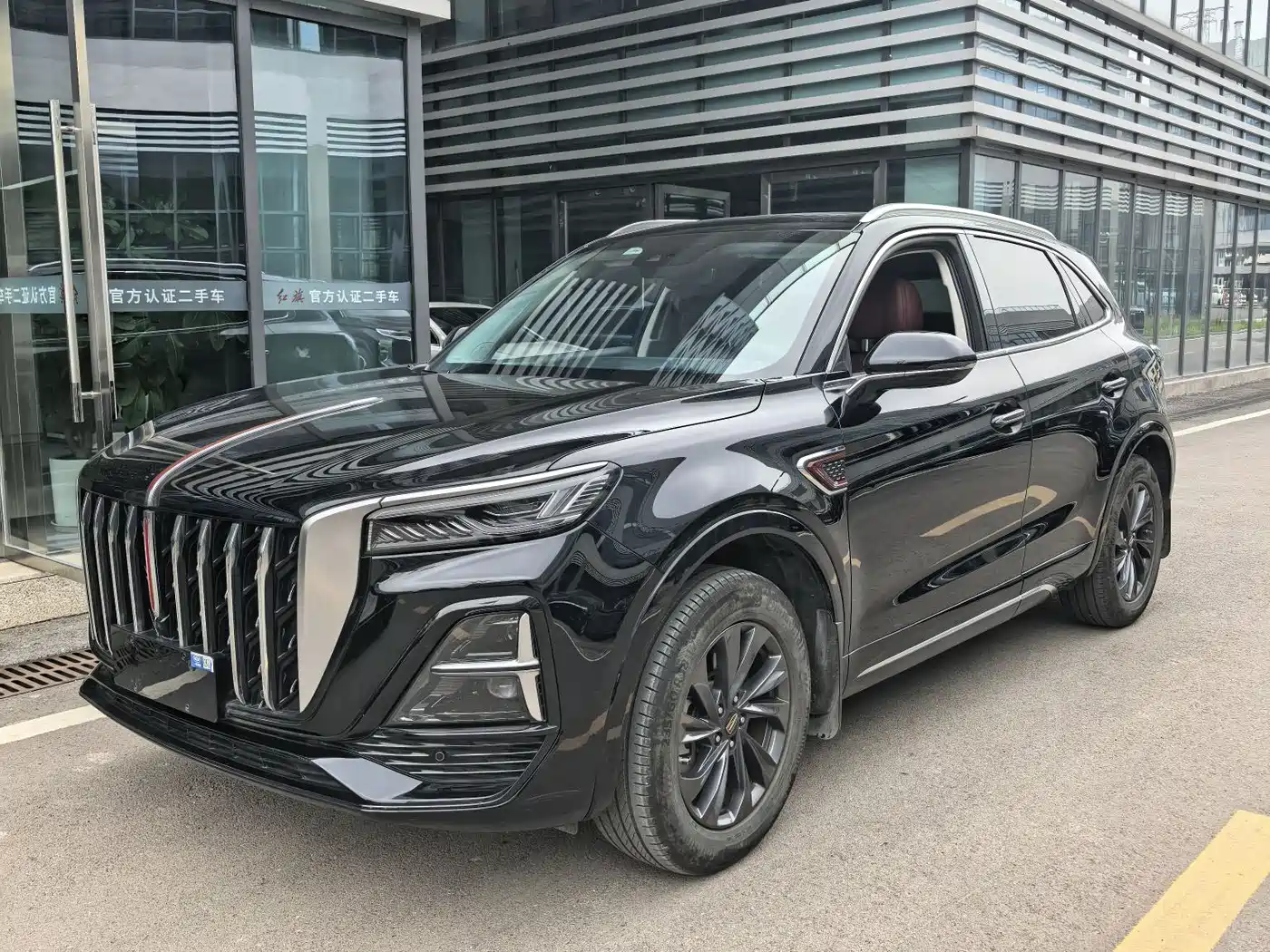 Hongqi HS5 2023 2.0T Flag Enjoy Pro Edition