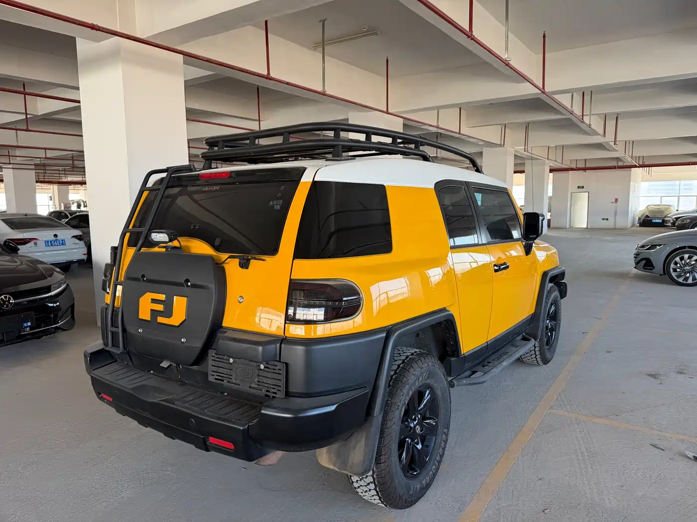 Toyota FJ Cruiser 2007 4.0L фото 13