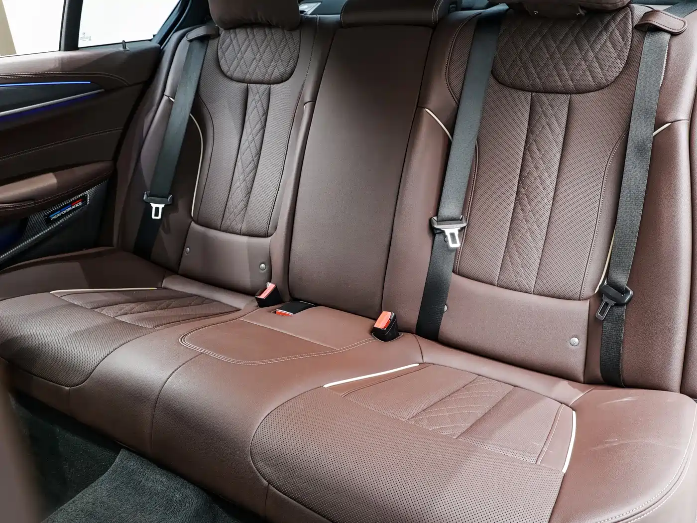 BMW 5 Series 2022 530Li Leading M Sport Package фото 11