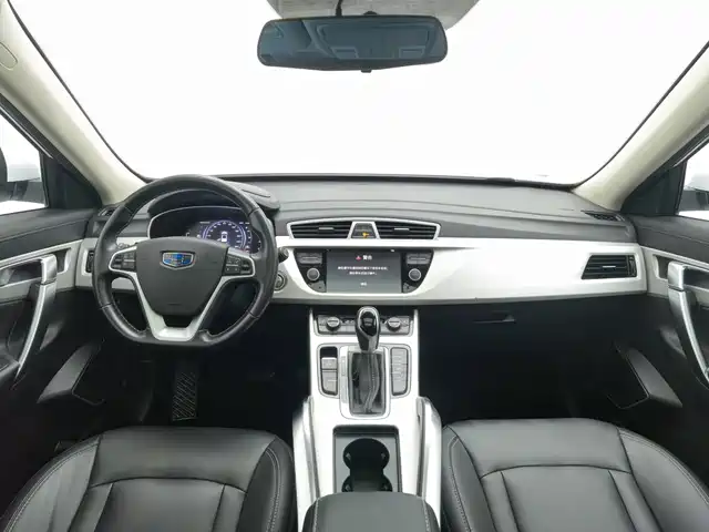 Geely Boyue 2018 1.8TD Automatic 2WD Smart Connect 4G Edition — фото 5