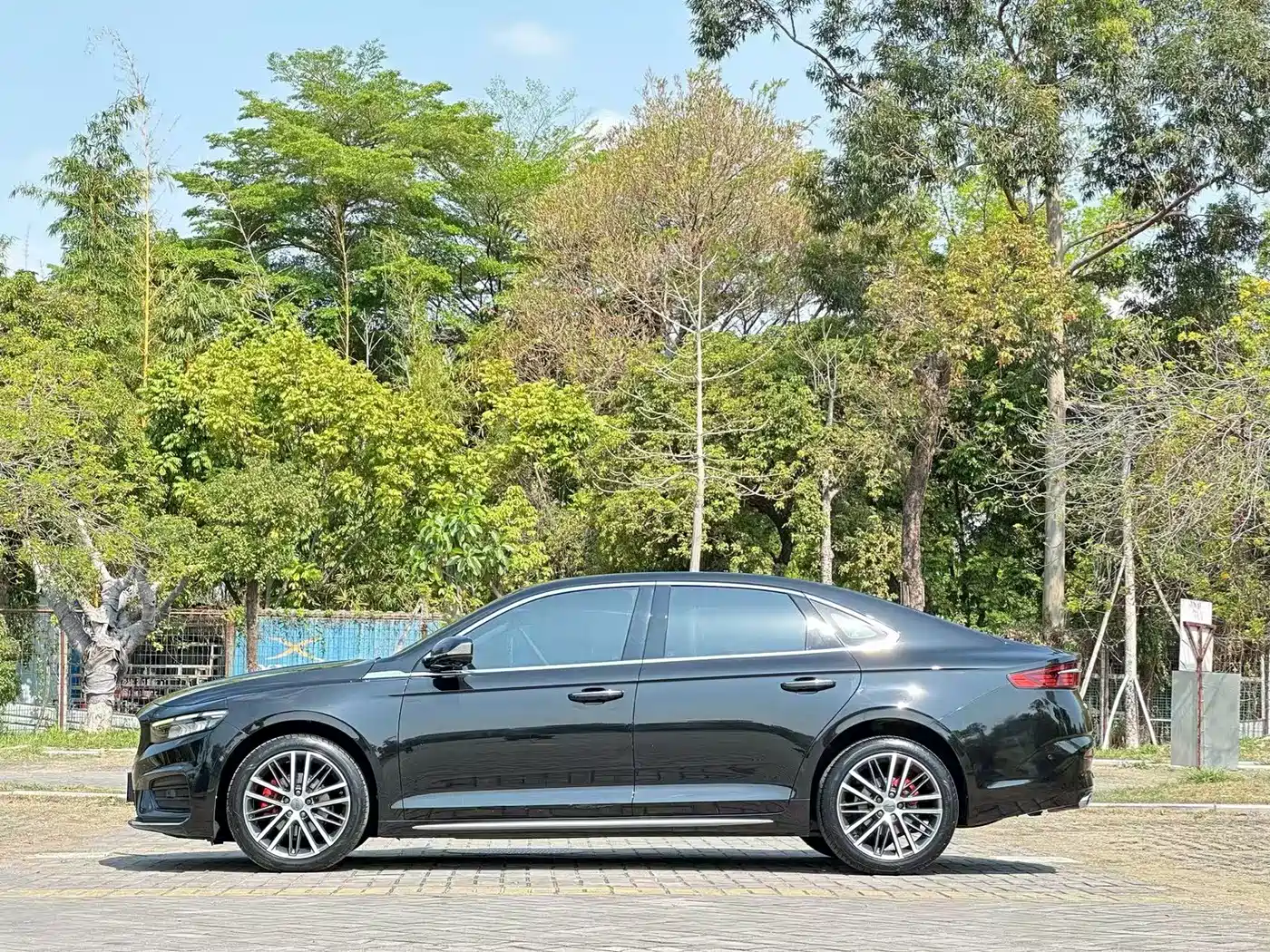 GEELY AUTOMOBILE XINGRUI