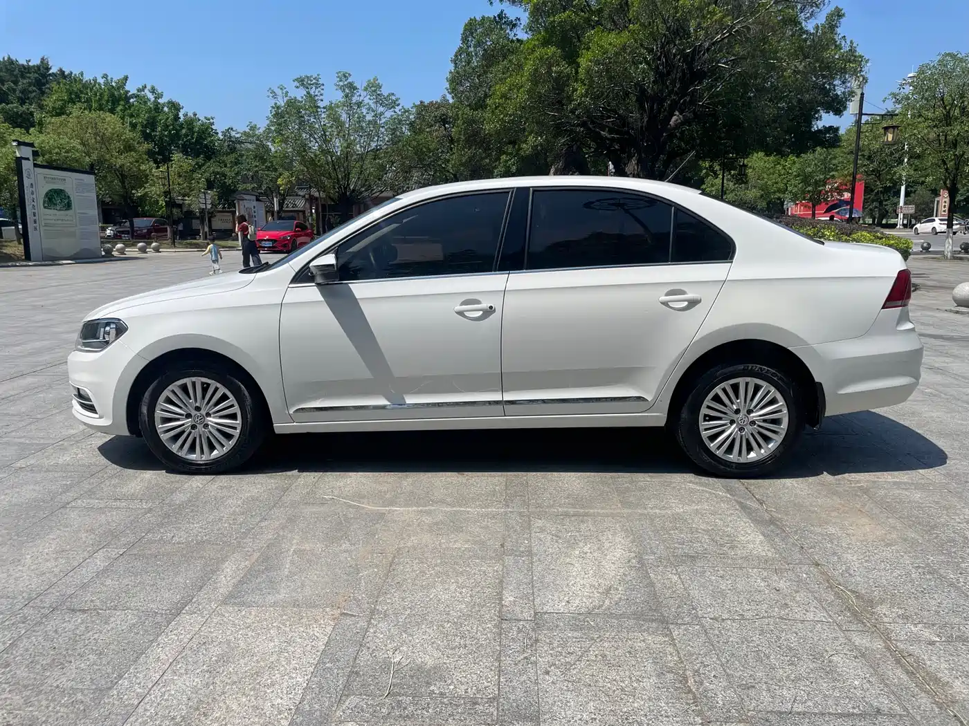 Volkswagen Santana 2019 1.5L Auto Comfort Edition China V фото 7