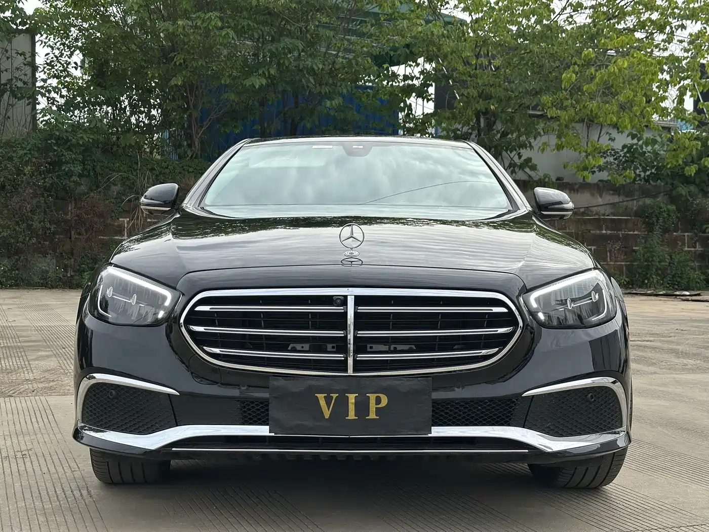 Mercedes-Benz E-Class 2023 E 300 L Fashion фото 2