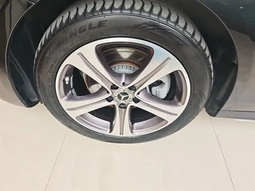 Mercedes-Benz E-Class 2019 E 260 L Sport фото 23