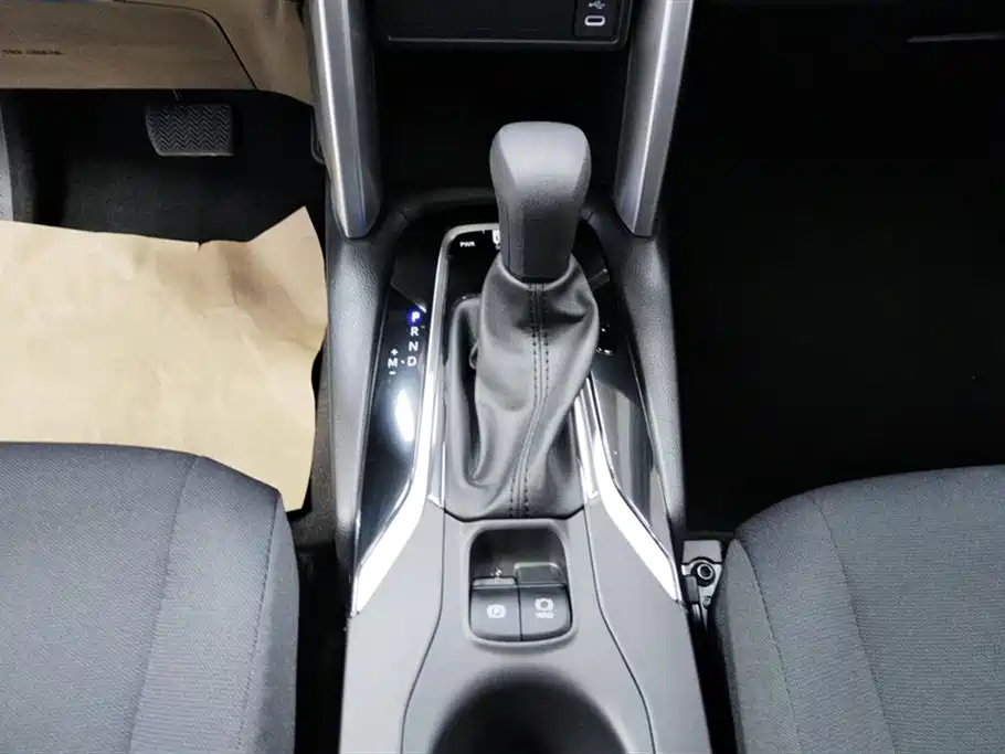 Toyota Corolla Cross 2024 2.0L Elite Edition фото 16