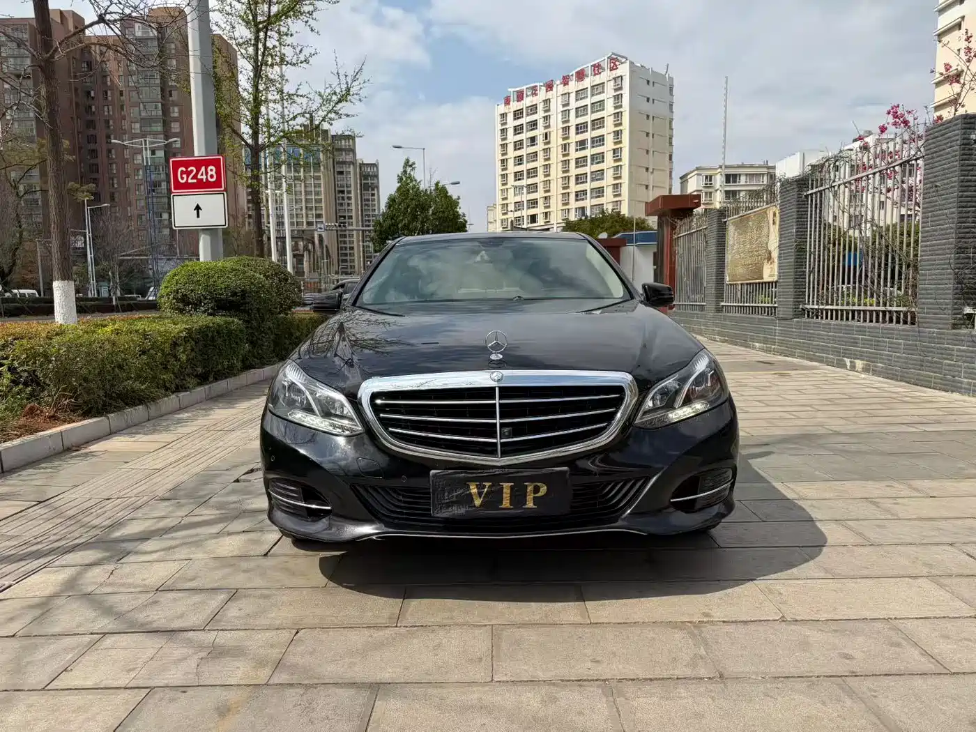 Mercedes-Benz E-Class 2015 E 260 L Sport Fashion фото 2