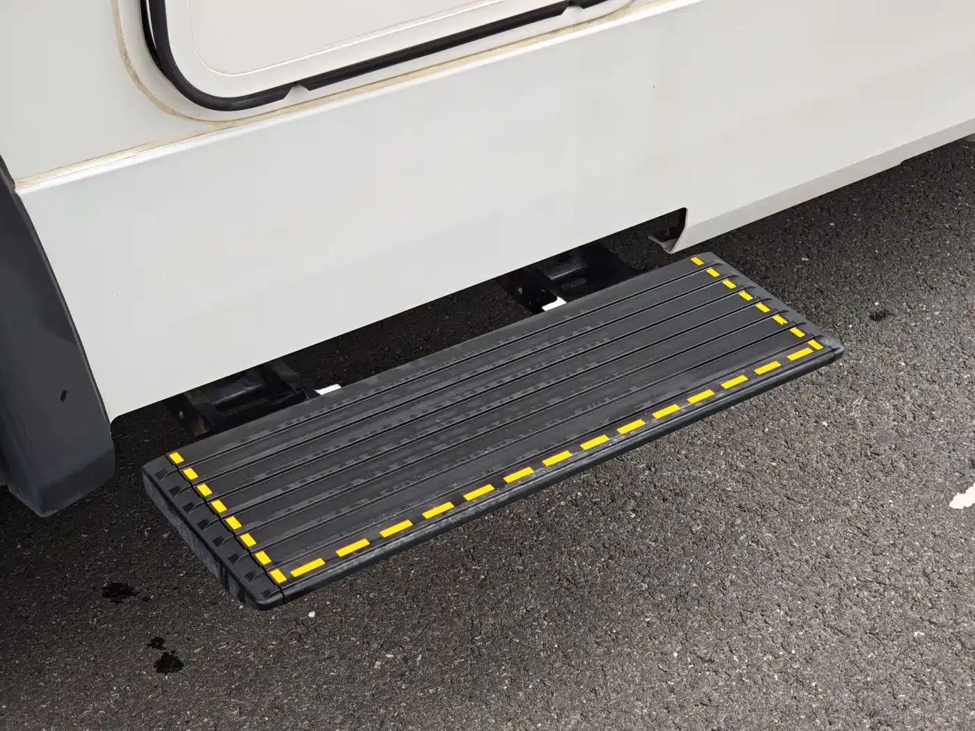 SAIC Maxus V100 RV 2022 Model 2.0T Life Home V100 Mountain Living Edition Rear Expansion фото 26