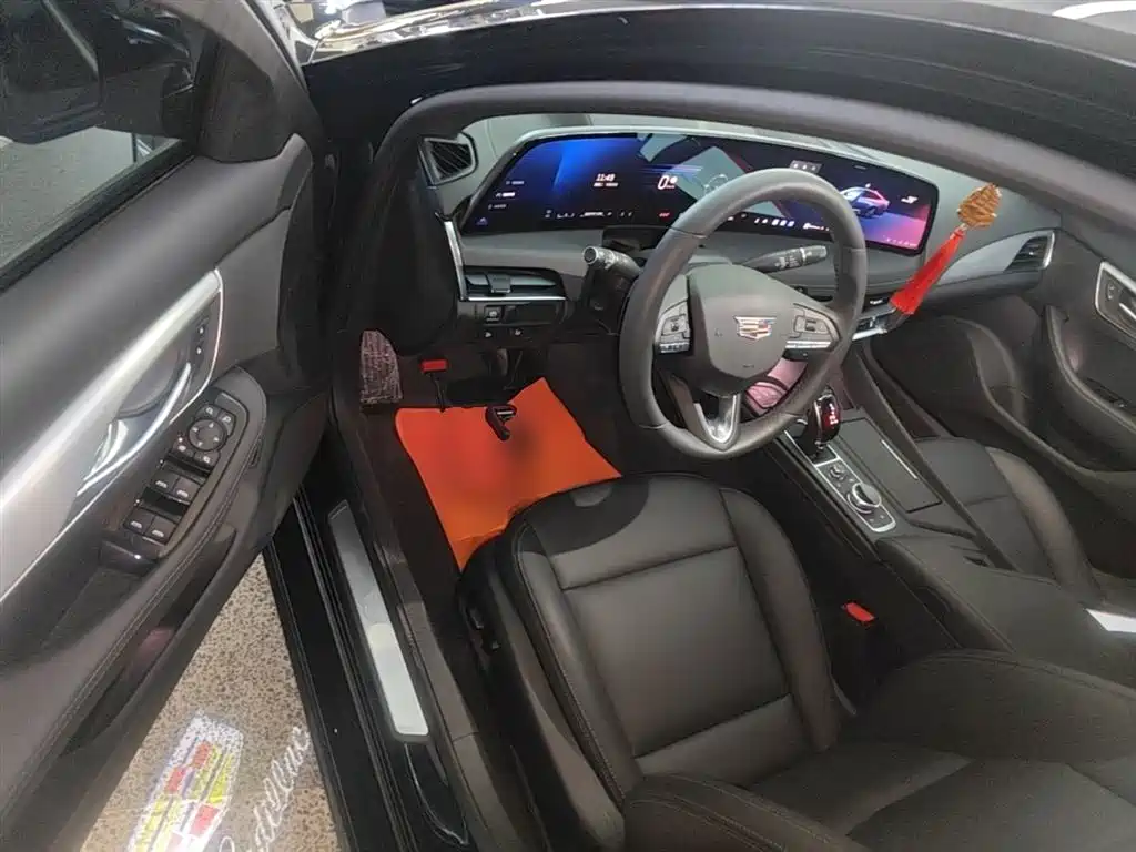 Cadillac CT5 2024 28T Luxury Model фото 16