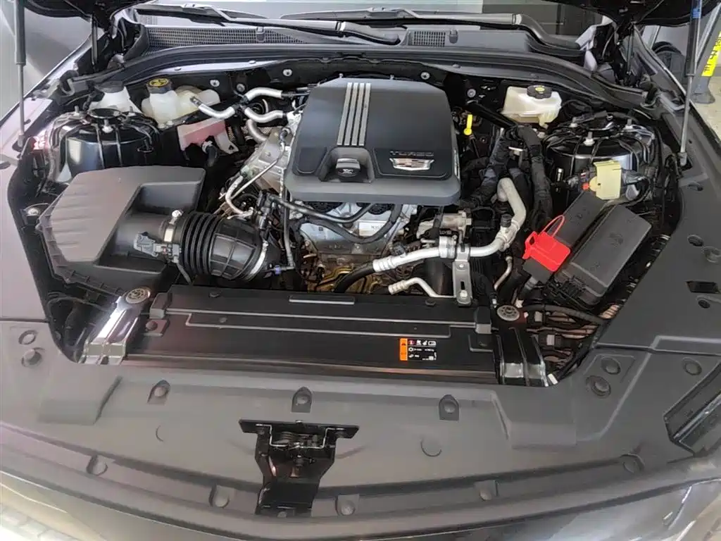 Cadillac CT5 2024 28T Luxury Model фото 20