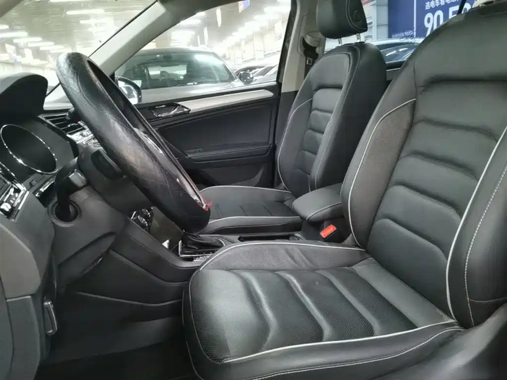 Volkswagen Tiguan L 2018 330TSI Automatic 2WD Flagship Edition фото 15