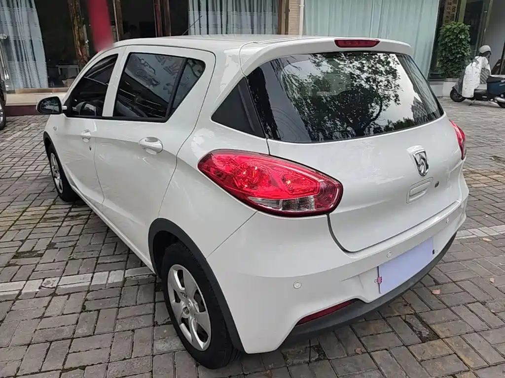 Baojun 310 2017 2016 1.2L Manual Comfort Model
