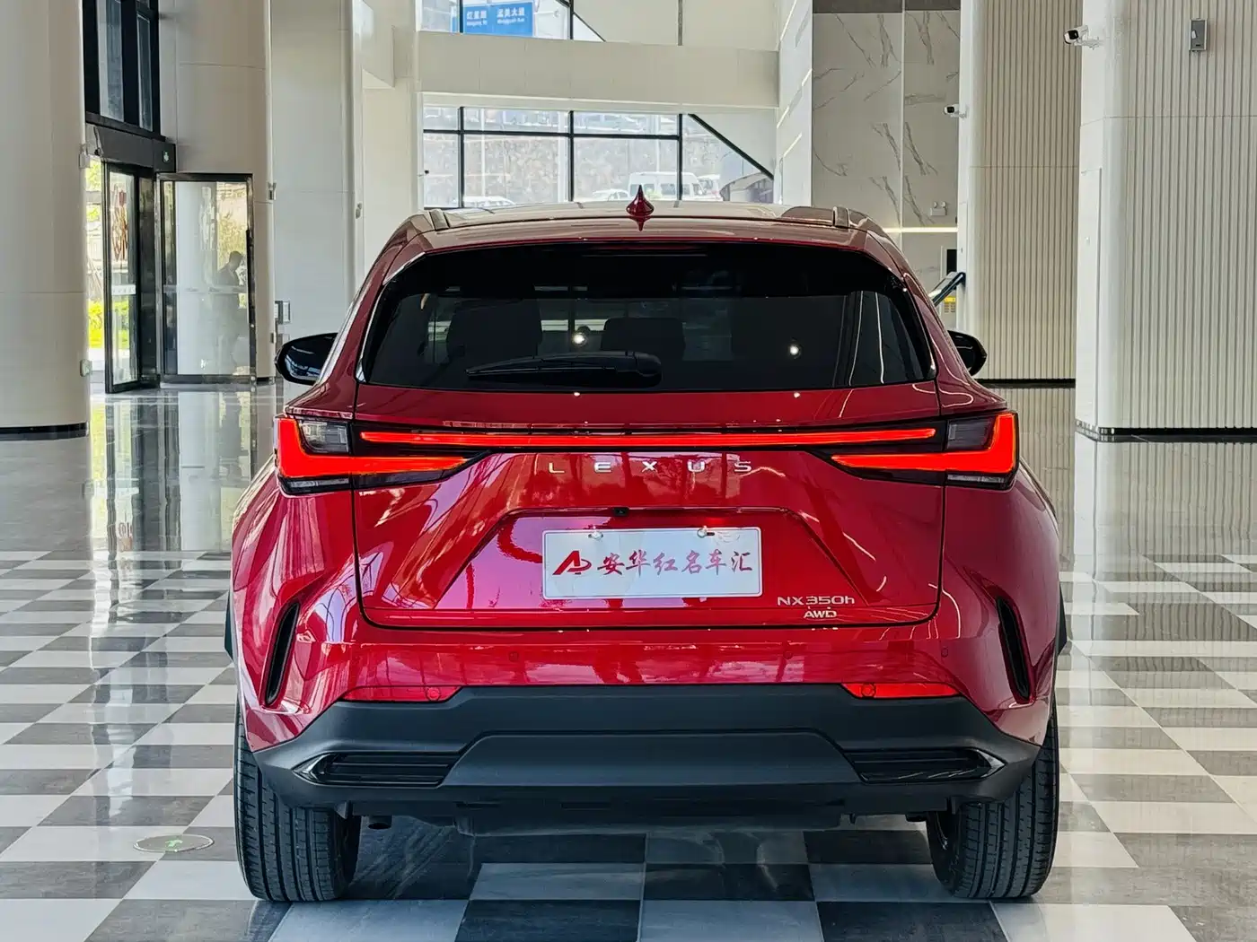 LEXUS NX