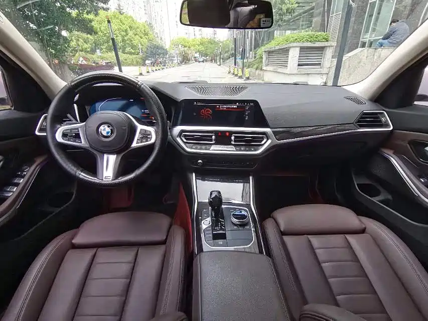 BMW 3 Series 2020 325Li M Sport Package фото 4