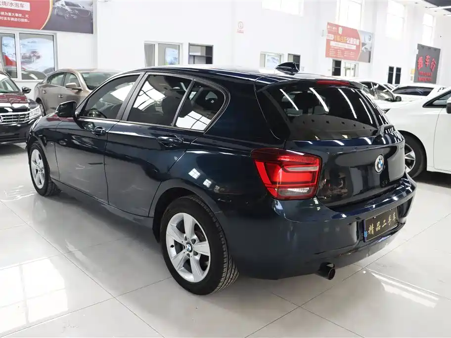 BMW 1 Series (Import) 2013 Facelift 118i Sport Model фото 7