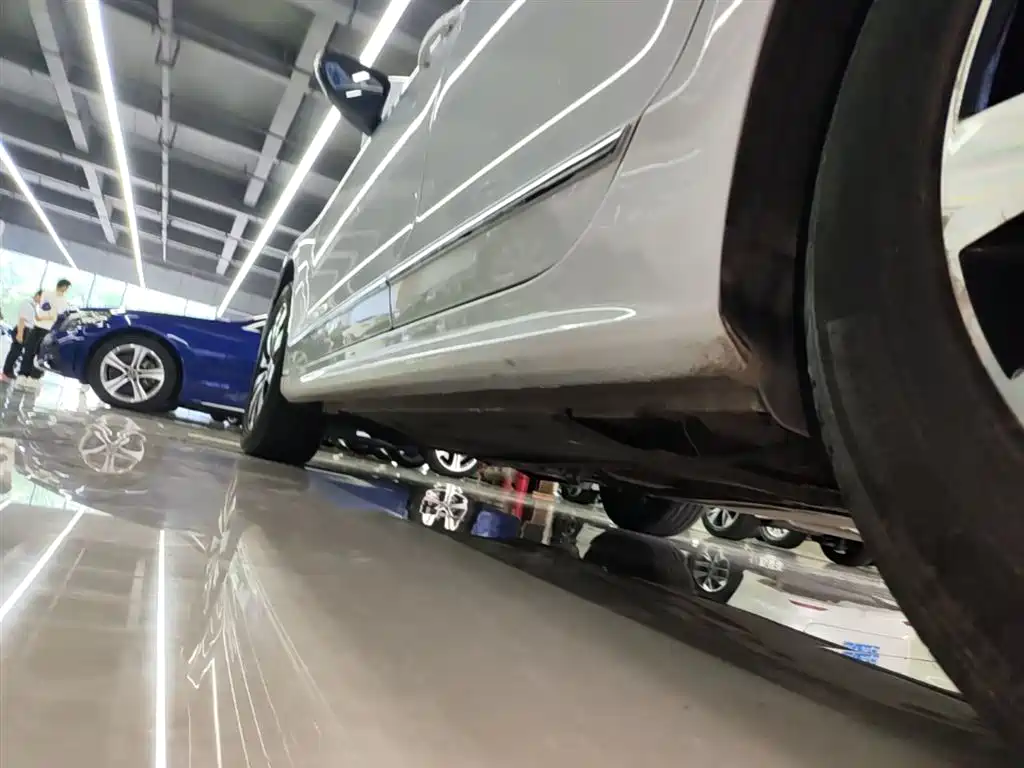 Volkswagen Sagitar 2017 1.6L Automatic Comfort фото 22