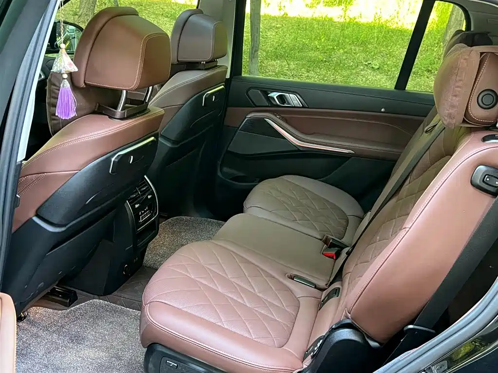 BMW X7 2023 xDrive40i Leading Luxury Package фото 15