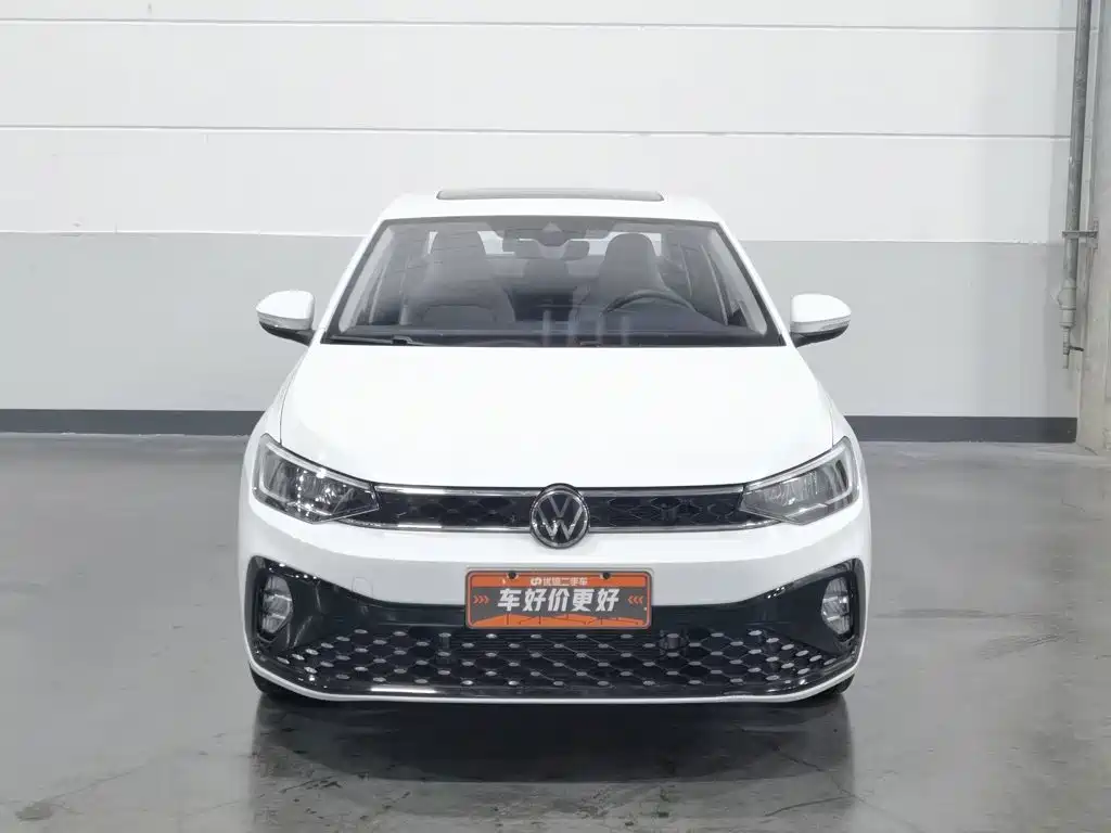Фото 3 - Volkswagen Lavida