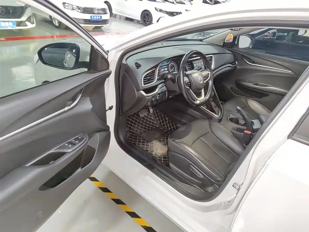 Buick Excelle 2019 18T Auto Connected Elite China VI фото 16