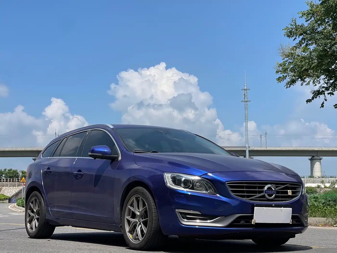 Volvo V60 2014 2014 Model Year Facelift T5 Inscription