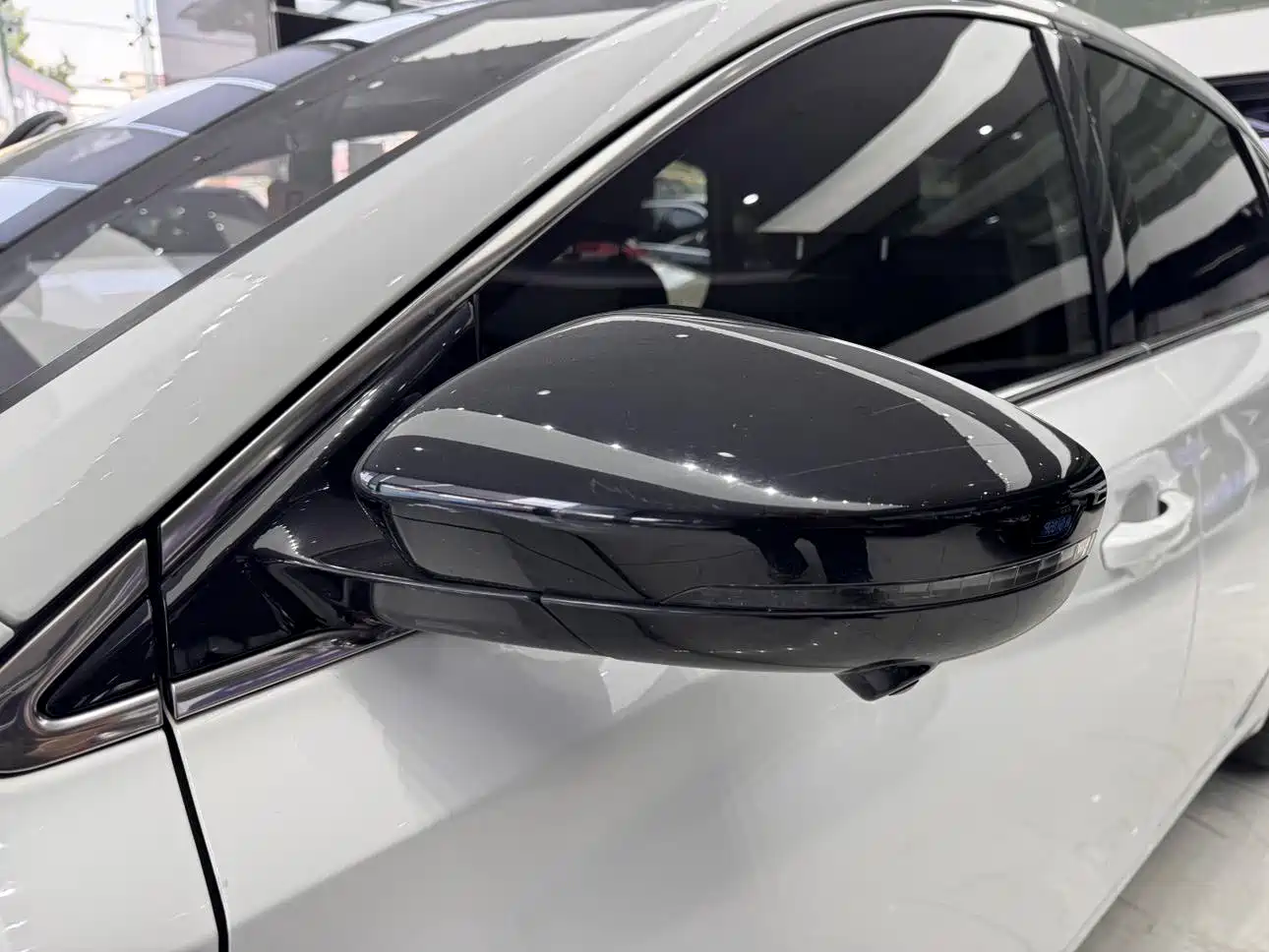 Фото 25 - Roewe i6 MAX
