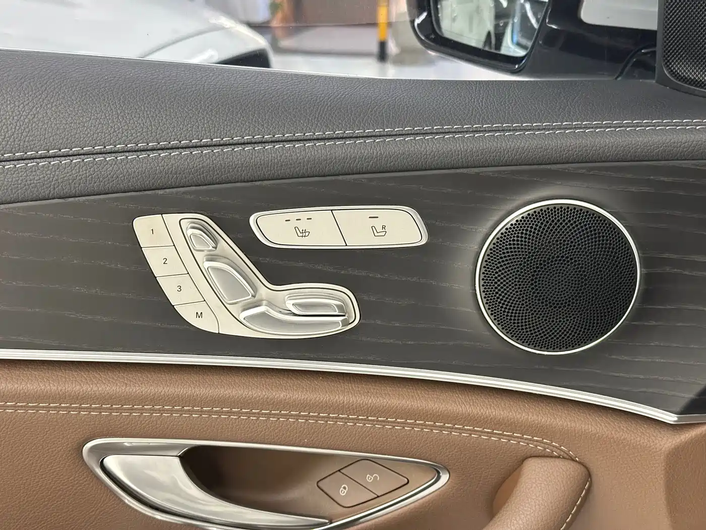 Mercedes-Benz E-Class 2019 Facelift E 300 L Sport Fashion фото 16