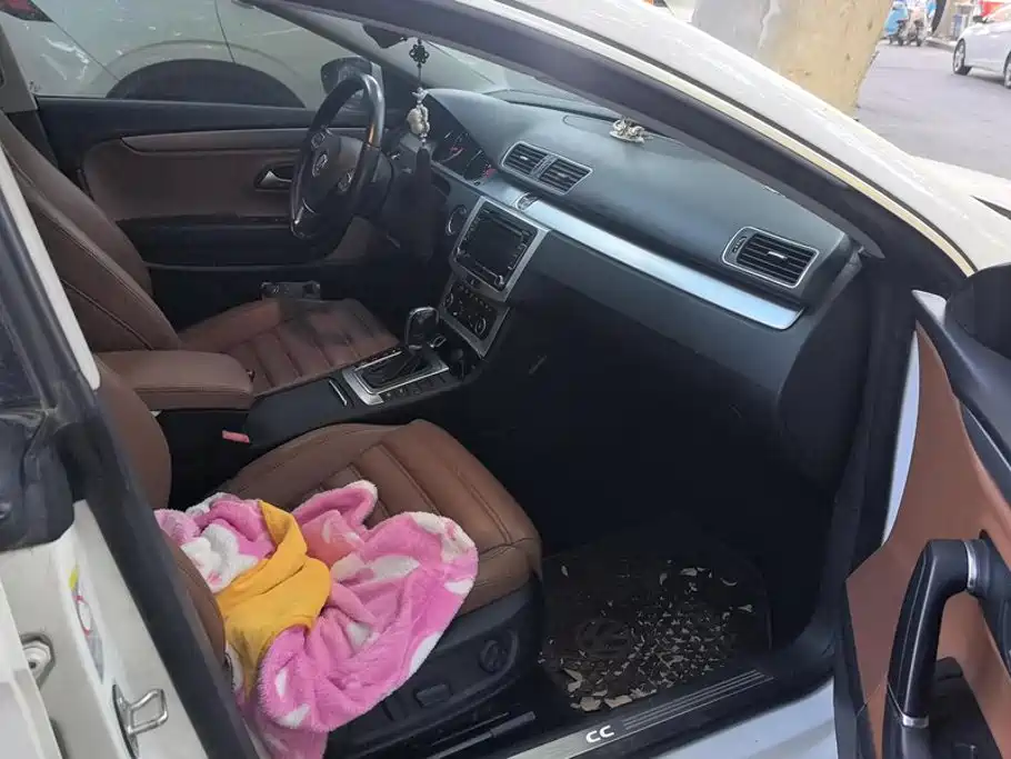Volkswagen CC 2013 2012 Model 2.0TSI Luxury