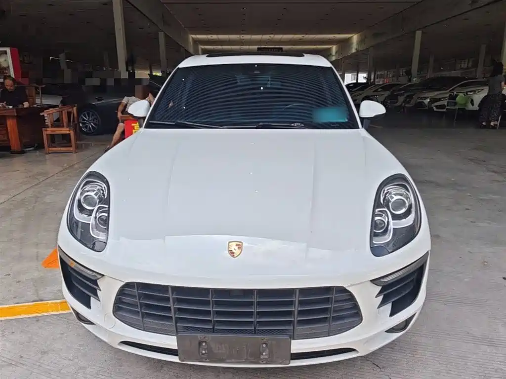 Porsche Macan 2017 Macan 2.0T фото 3
