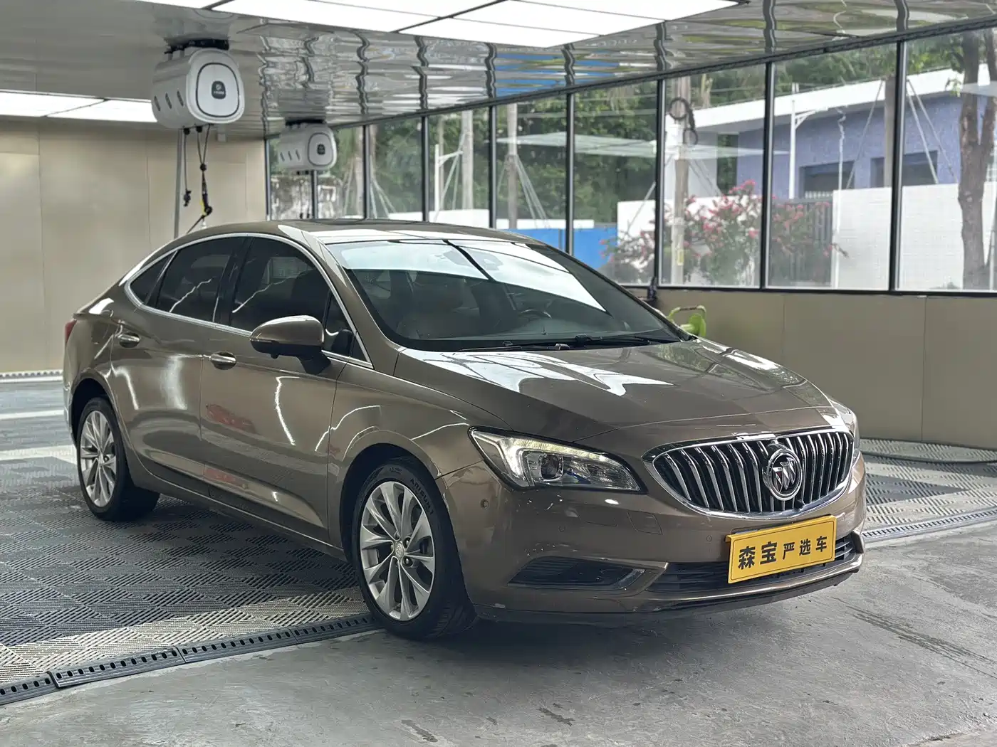 Фото 3 - Buick Verano