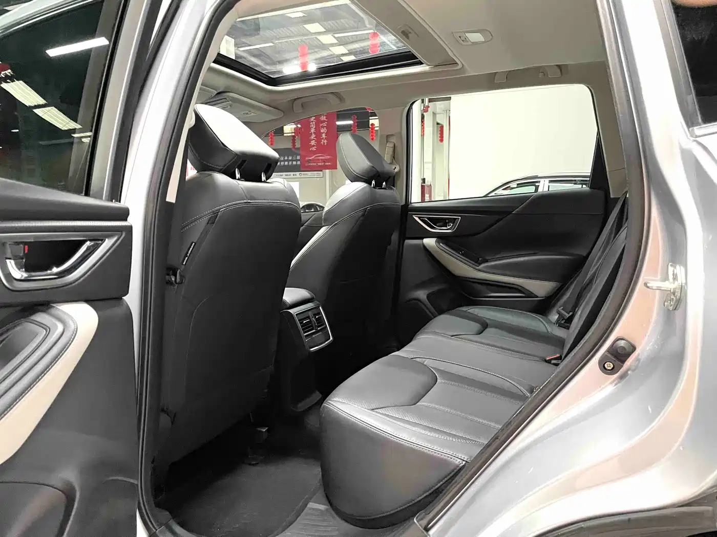 Subaru Forester 2022 2.0i AWD Luxury Edition with EyeSight фото 9