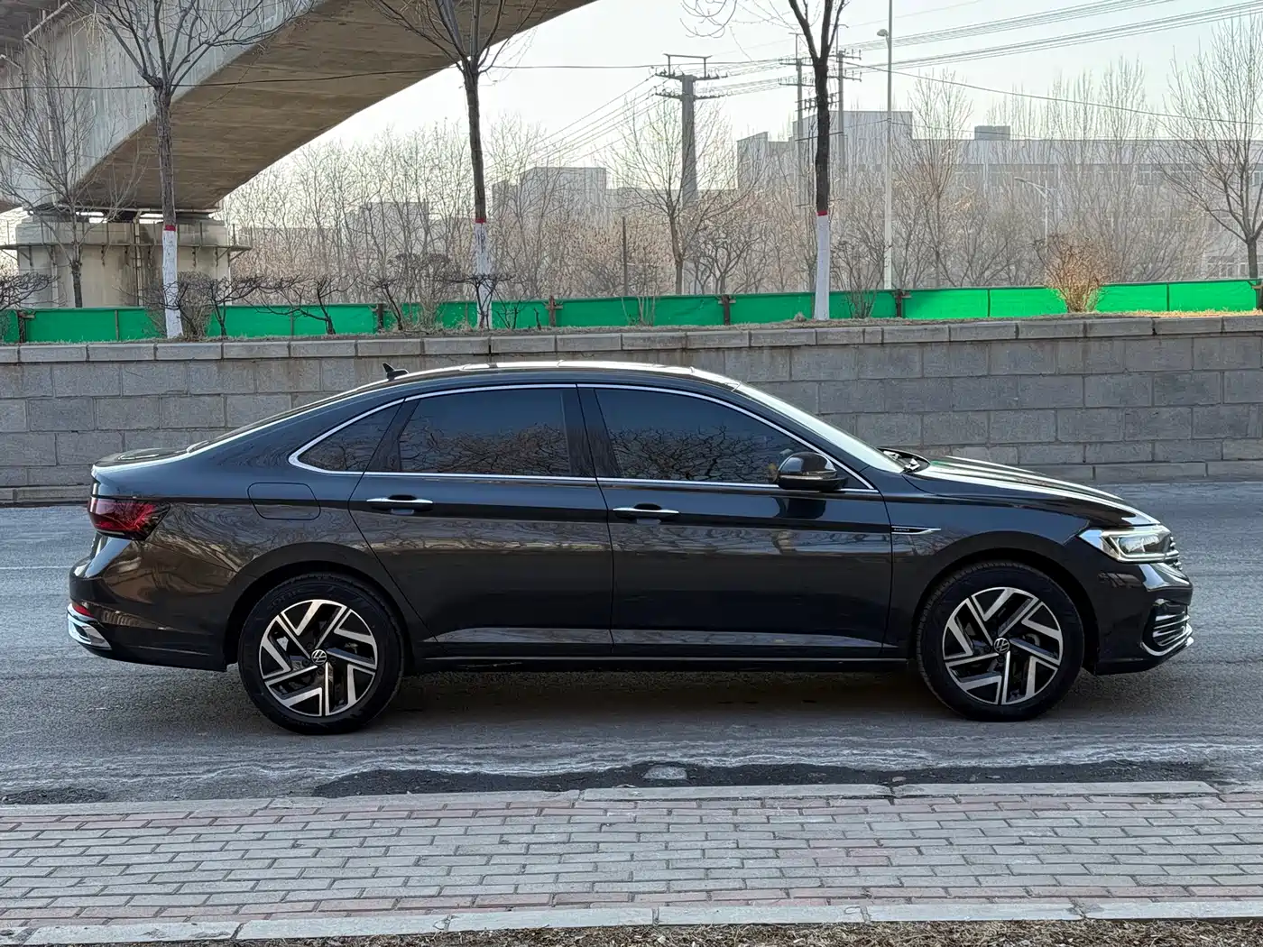 Volkswagen Sagitar 2023 280TSI DSG Surpass Plus Edition фото 5