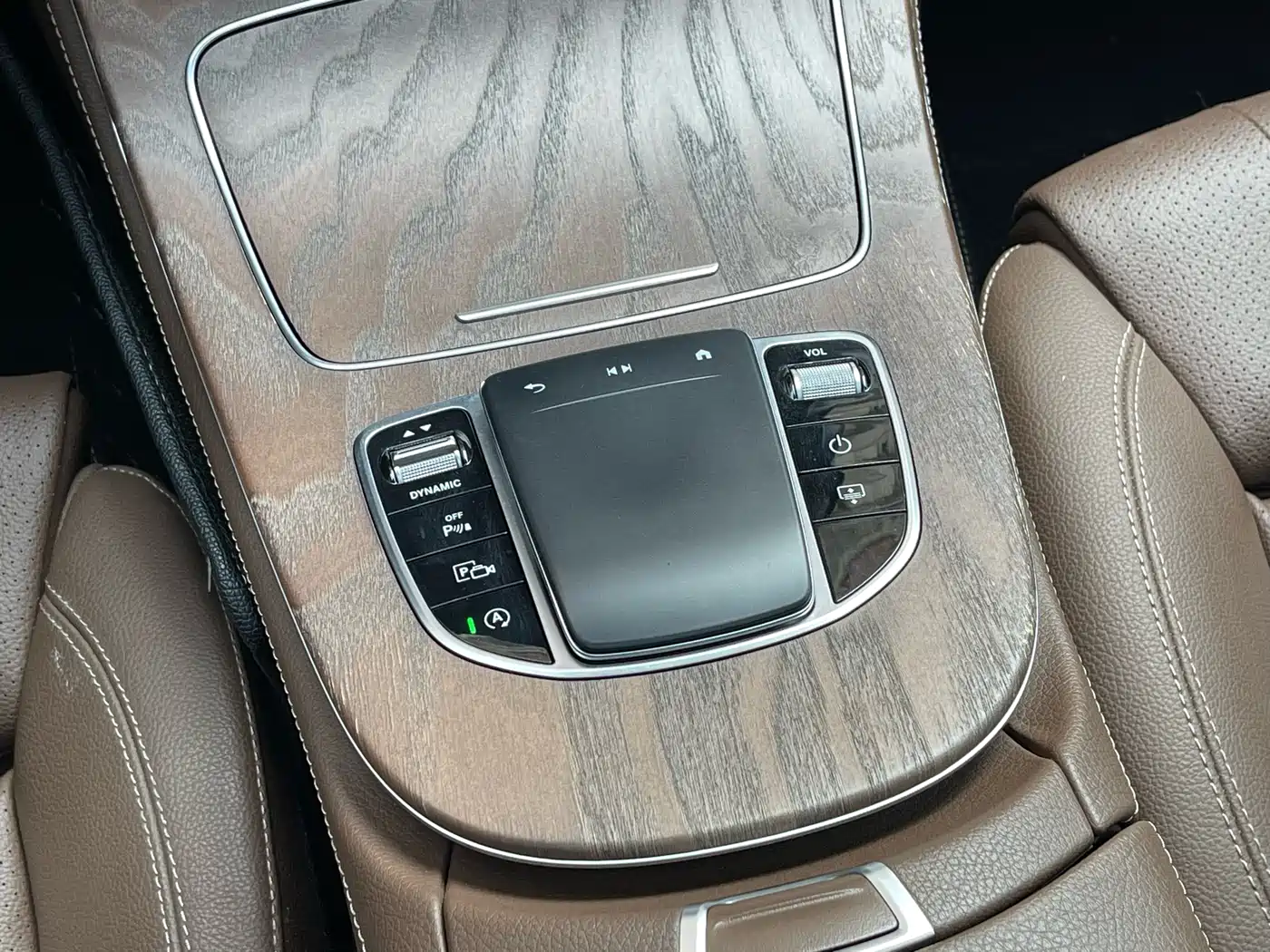 Mercedes-Benz E-Class 2022 Second Facelift E 300 L Luxury фото 22