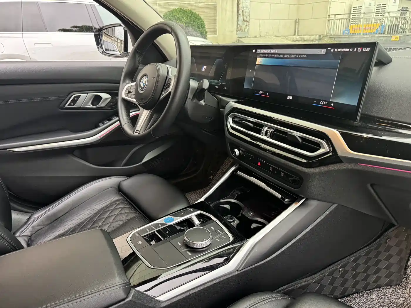 BMW i3 2024 eDrive 35 L фото 5