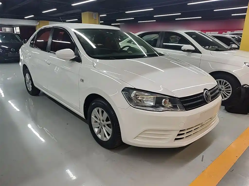 Volkswagen Jetta 2015 Value Edition 1.6L Manual Fashion фото 4