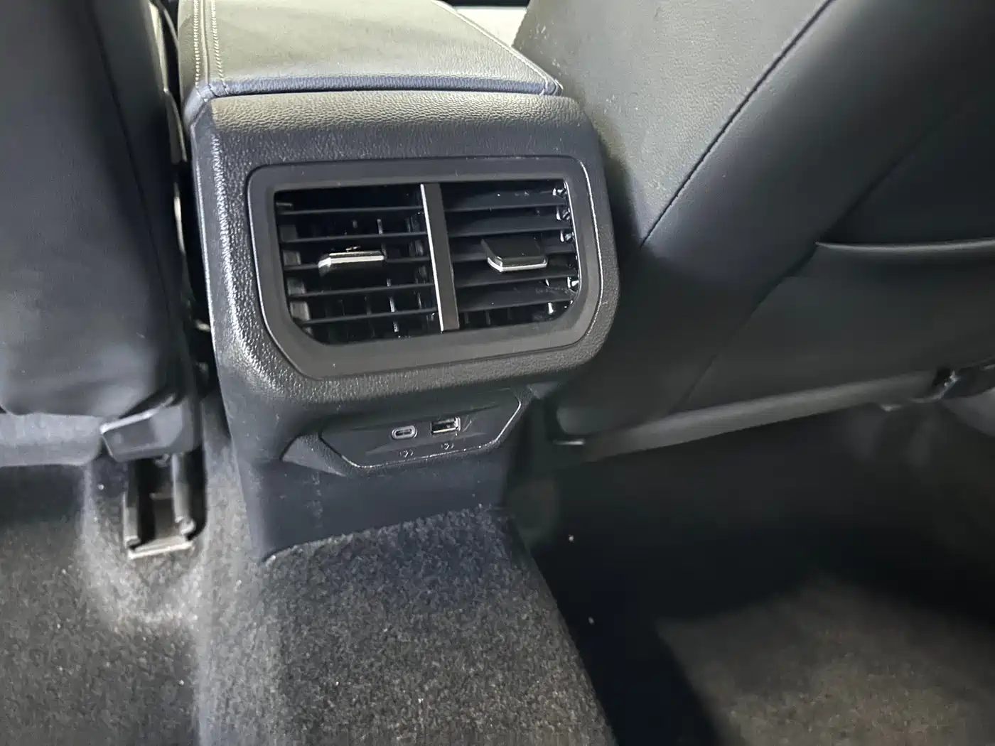 Volkswagen Lavida 2023 280TSI DSG Starlight Comfort Edition фото 14