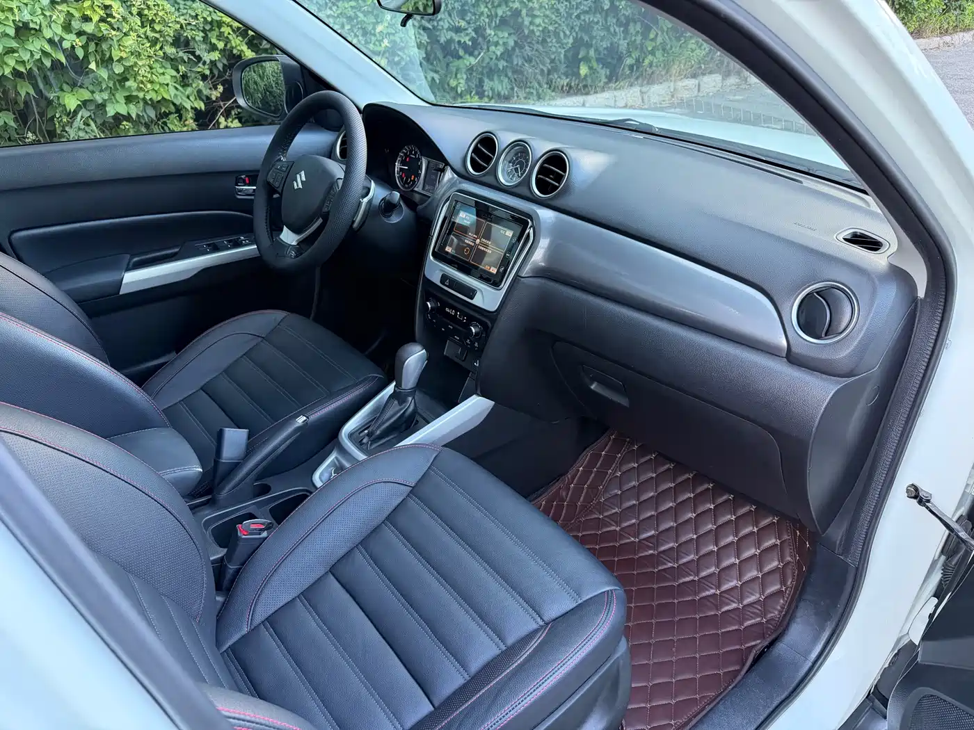 Suzuki Vitara 2016 2016 1.4T Auto 2WD Luxury Model